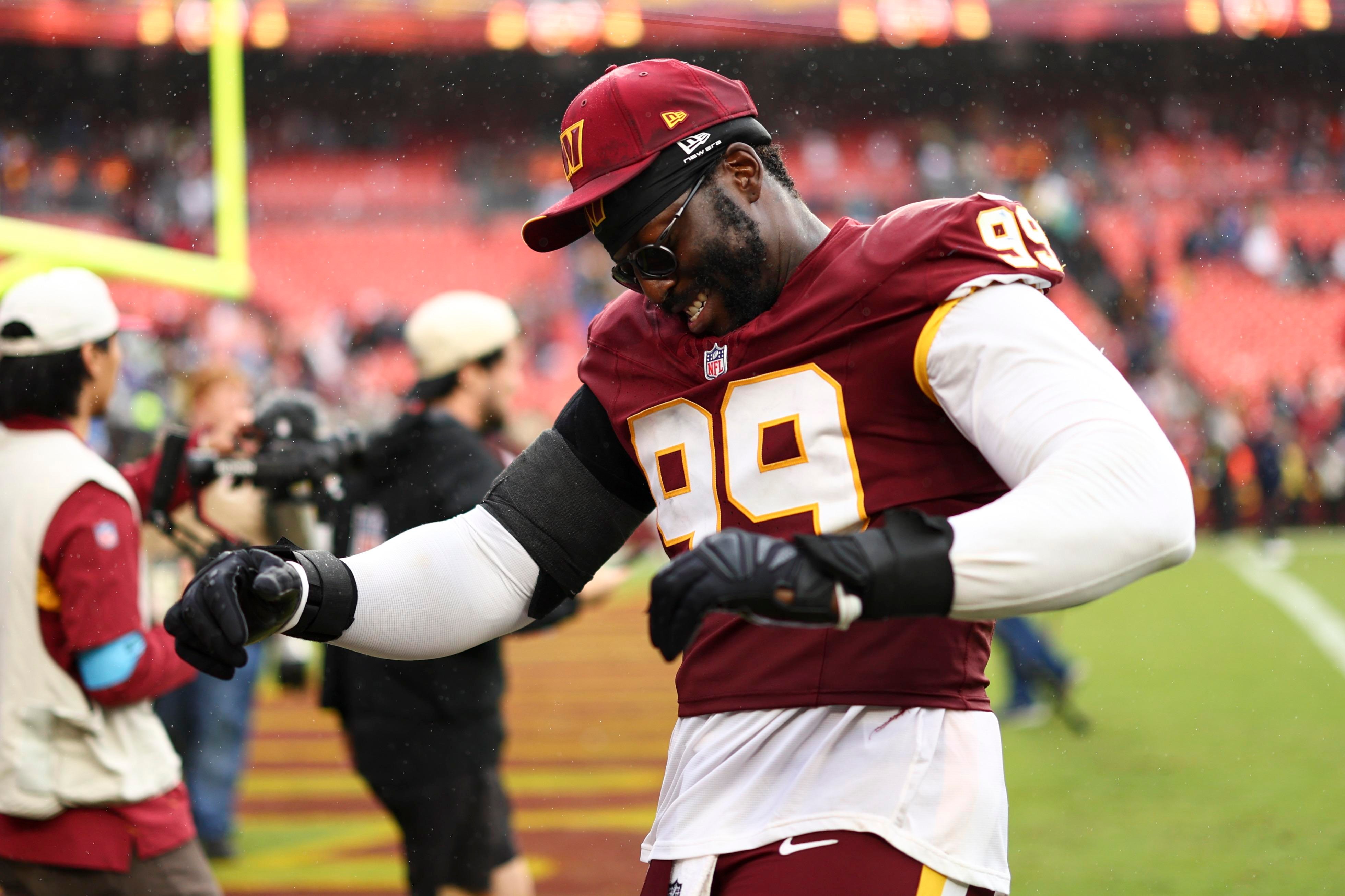 Commanders vs. Eagles Thursday injury report: Javon Kinlaw still out
