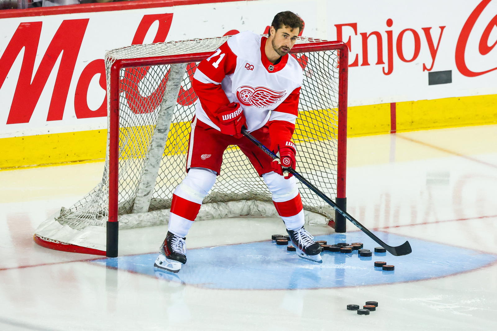 Report: St. Louis Blues Join List Of Teams Interested In Dylan Larkin; Still Not On His Trade List